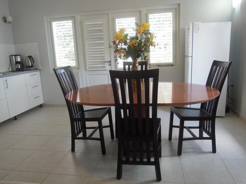 Cattleya Apartments Curacao Willemstad Room photo